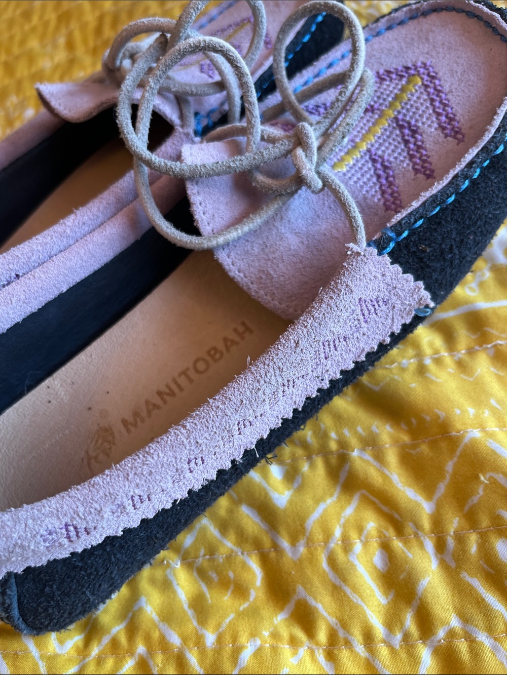 Manitobah mukluks Suede Moccasin Loafers with Embroidered Accents. - Picture 9 of 9